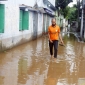 ঠাকুরগাঁওয়ে অল্প বৃষ্টির পানিতেই রাস্তায় জলাবদ্ধতা